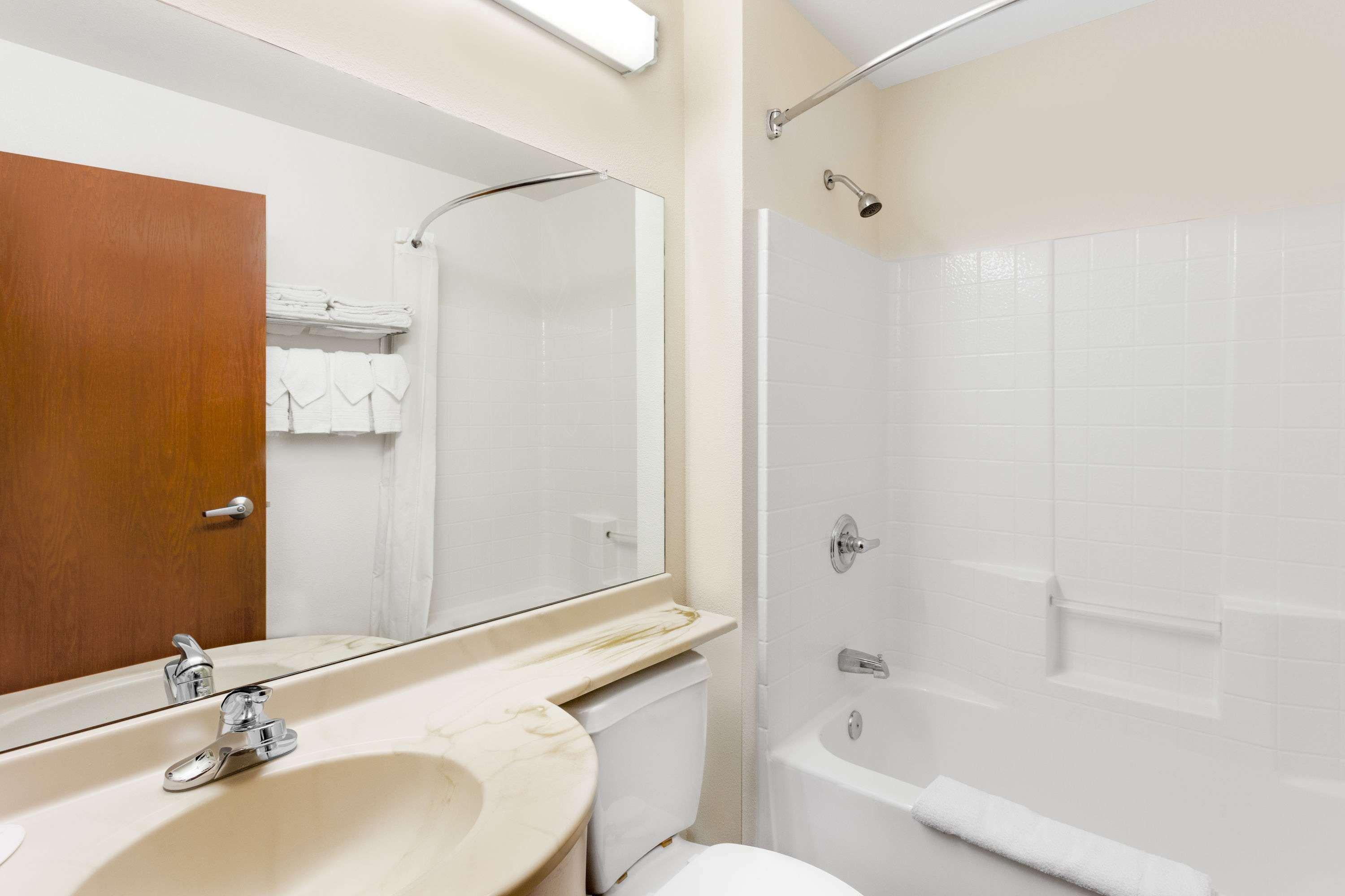 Microtel Inn & Suites By Wyndham Wellton Exteriér fotografie
