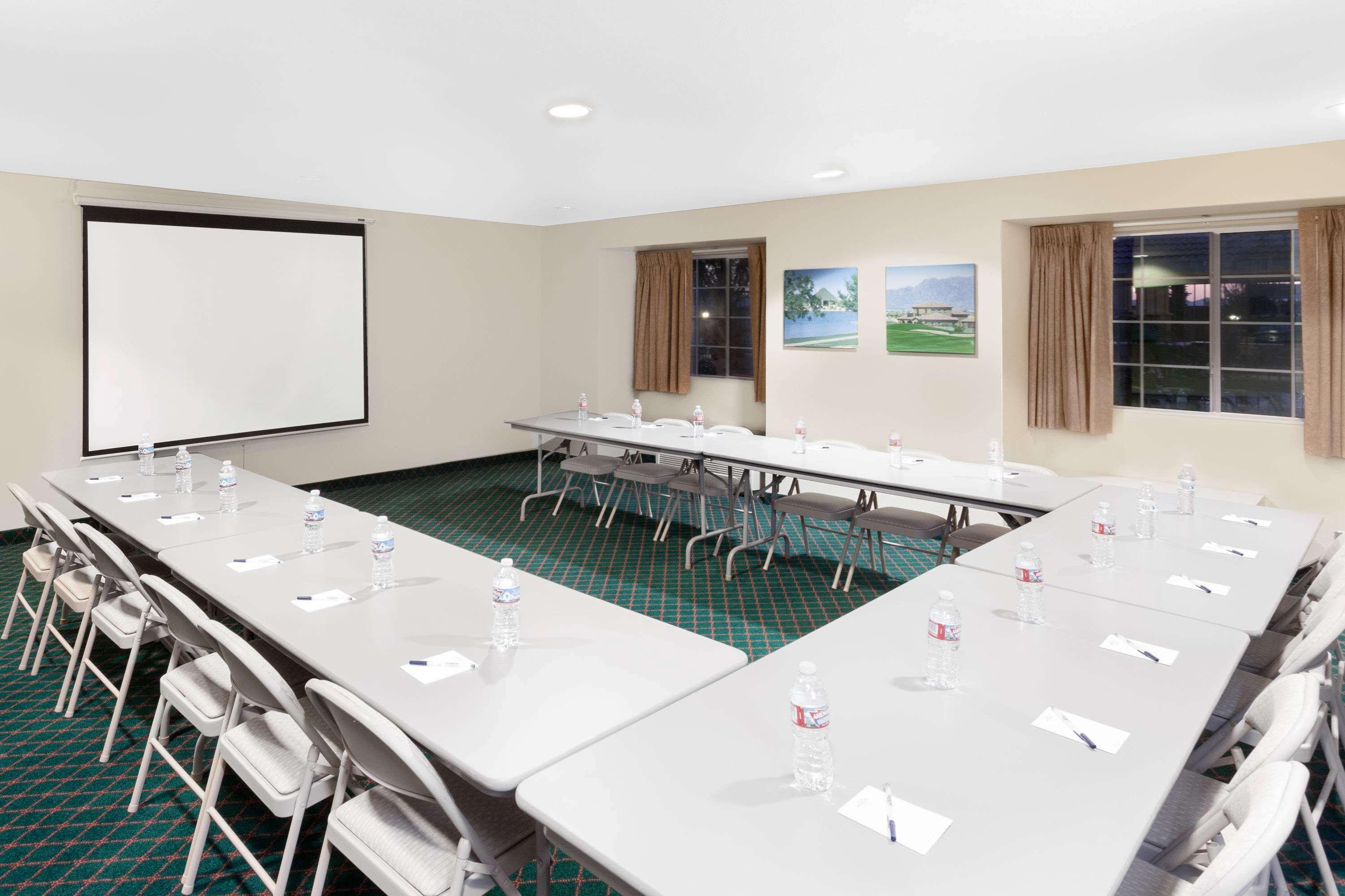 Microtel Inn & Suites By Wyndham Wellton Exteriér fotografie