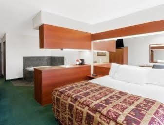 Microtel Inn & Suites By Wyndham Wellton Exteriér fotografie